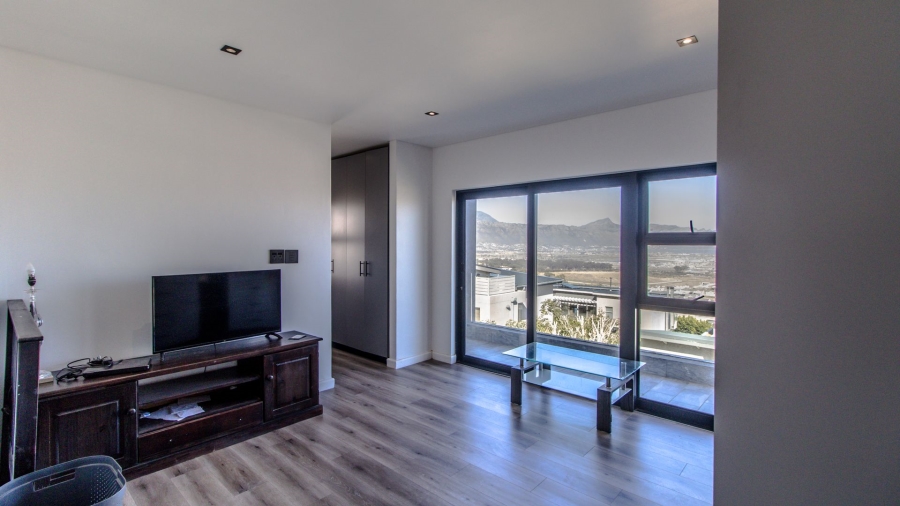 5 Bedroom Property for Sale in Fairhaven Country Estate Western Cape